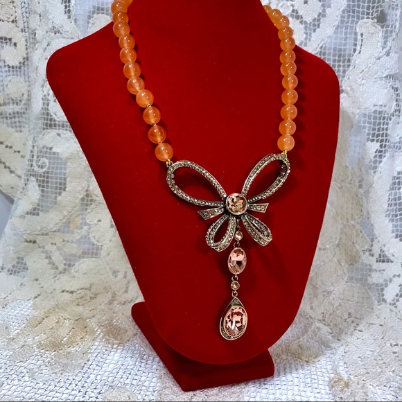 SOLD Heidi Daus LaBella Bow Crystal Necklace NIB - Picture 8 of 10